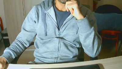 totoro81 — cam4でウェブカムモデルオンライン