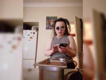 hellsexhell8 — Bongacams stream photo (Apr 2026)
