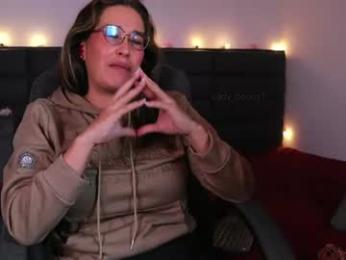 lady_boobs1 — chaturbateでウェブカムモデルオンライン