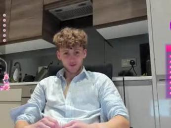 dominantalex182 — chaturbateでウェブカムモデルオンライン