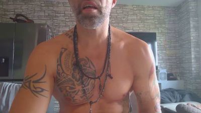 fallbig99 — cam4でウェブカムモデルオンライン