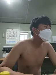 gydnjs0919 — stripchatでウェブカムモデルオンライン