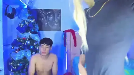 perla_mario — Stripchat stream photo (Dec 2025)