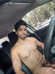 SantiagoMelendez — stripchatでウェブカムモデルオンライン
