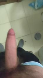 aaleex7 — Cam4 stream photo (Apr 2026)