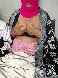 Hot_Wife-999 — stripchat