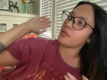 dreamyriri — chaturbate