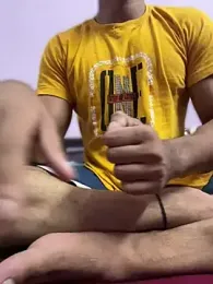 hot_gym_b0y — Stripchat stream photo (Aug 2026)