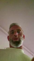 grey3182 — Cam4 stream photo (Apr 2026)