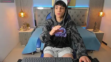 SamBlack_ — stripchatでウェブカムモデルオンライン