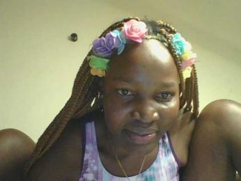 Jennyf — Bongacams profile photo