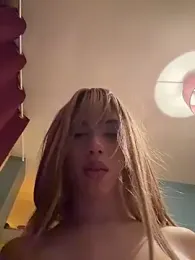 Carlita_cute — stripchatでウェブカムモデルオンライン