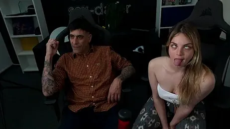 Elnonoykeila77 — stripchatでウェブカムモデルオンライン