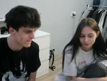 valesios — Chaturbate stream photo (Apr 2026)