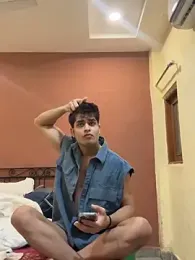 Vihaaanfucks — stripchatでウェブカムモデルオンライン