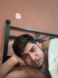 Vihaaanfucks — stripchatでウェブカムモデルオンライン