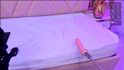 LunaPleasure — Cam4 stream photo (Mar 2026)