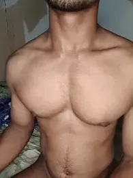 kevin_yours — stripchatでウェブカムモデルオンライン