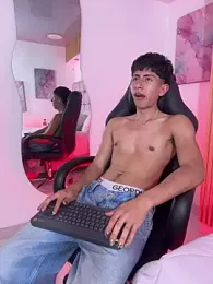 AndyJustgame_ — Stripchat stream photo (Jun 2026)