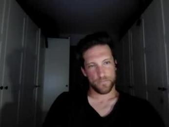 moms_little_monster — chaturbate