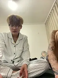 paofu-001 — stripchatでウェブカムモデルオンライン