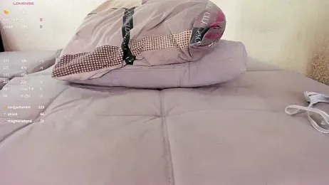 Browni_Kiss — stripchatでウェブカムモデルオンライン