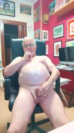 amanteloc — Cam4 stream photo (Aug 2026)