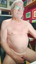 amanteloc — Cam4 stream photo (Aug 2026)
