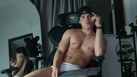 Max_cortes1 — Stripchat stream photo (Aug 2026)