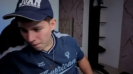 JamesCr_ — stripchat