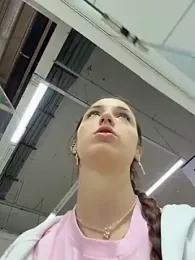 DollyTall — stripchatでウェブカムモデルオンライン