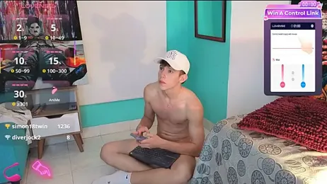 flowers18 — Stripchat stream photo (Apr 2026)