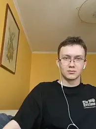 itsNathanyel — stripchatでウェブカムモデルオンライン