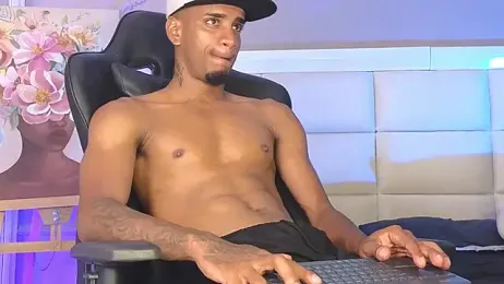 AaronCruz_ — Stripchat stream photo (Apr 2026)