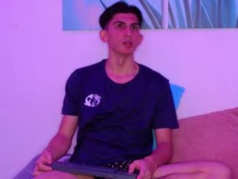 dianayleo — Chaturbate stream photo (Apr 2026)