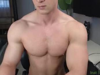 sinffuly — chaturbateでウェブカムモデルオンライン