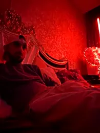 denisxlRo — Stripchat stream photo (Feb 2026)
