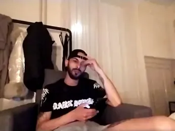 denisxlRo — Stripchat stream photo (Apr 2026)