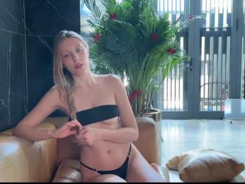 MaryGii — bongacamsでウェブカムモデルオンライン