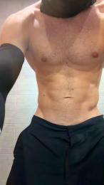 Delincuente2323 — cam4でウェブカムモデルオンライン