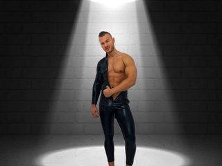 Marco Riciardo — Flirt4free profile photo