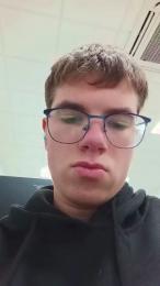 Alejandro2o50d — cam4でウェブカムモデルオンライン