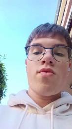 Alejandro2o50d — cam4でウェブカムモデルオンライン