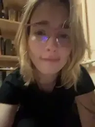 Baby_Tiny — Stripchat stream photo (Oct 2025)
