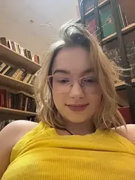Baby_Tiny — Stripchat stream photo (Oct 2025)