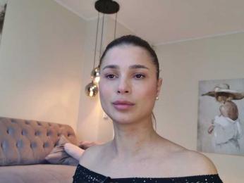 LennaGodess — bongacamsでウェブカムモデルオンライン