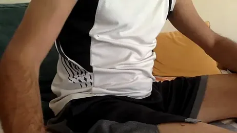 molozeb — Stripchat stream photo (Aug 2026)