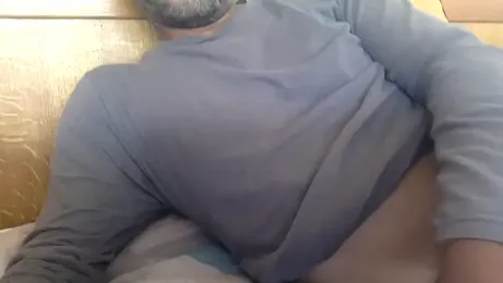 molozeb — Stripchat stream photo (Aug 2026)