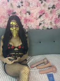 Ines-z — Stripchat stream photo (Apr 2026)