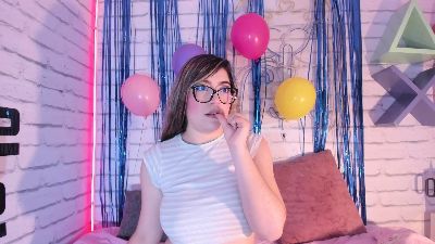 Suzy_Lee — cam4でウェブカムモデルオンライン